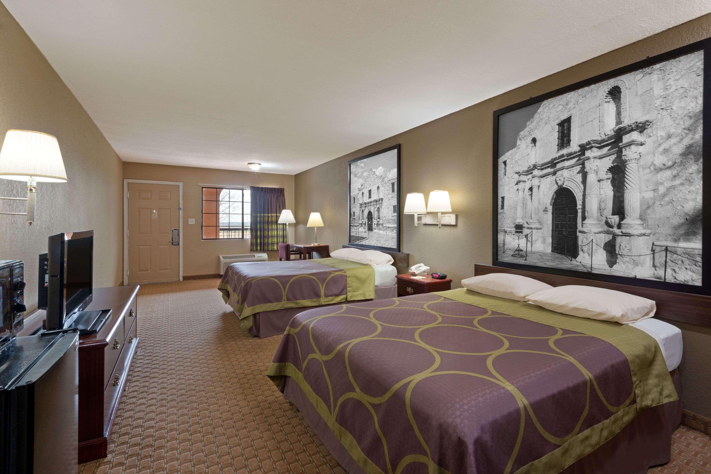 Super 8 By Wyndham San Antonio/Riverwalk Area Bagian luar foto
